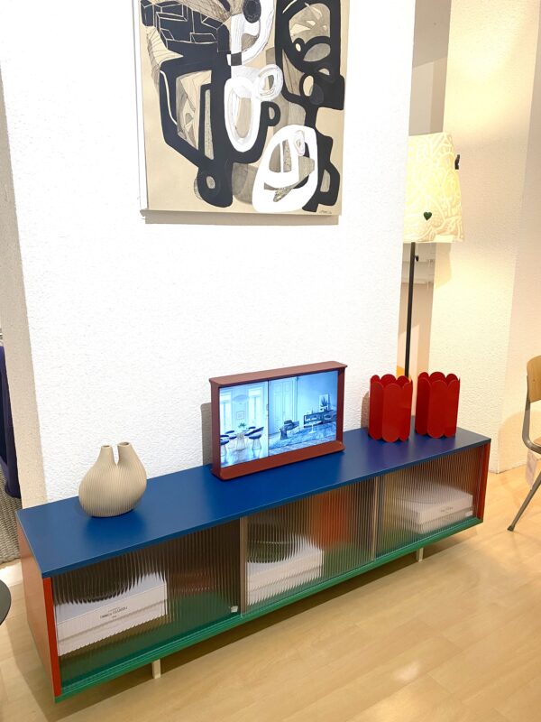 COLOR CABINET