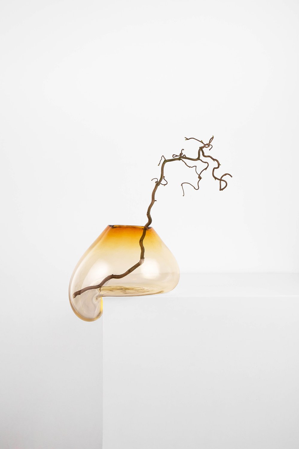 GUTTA VASE CS2