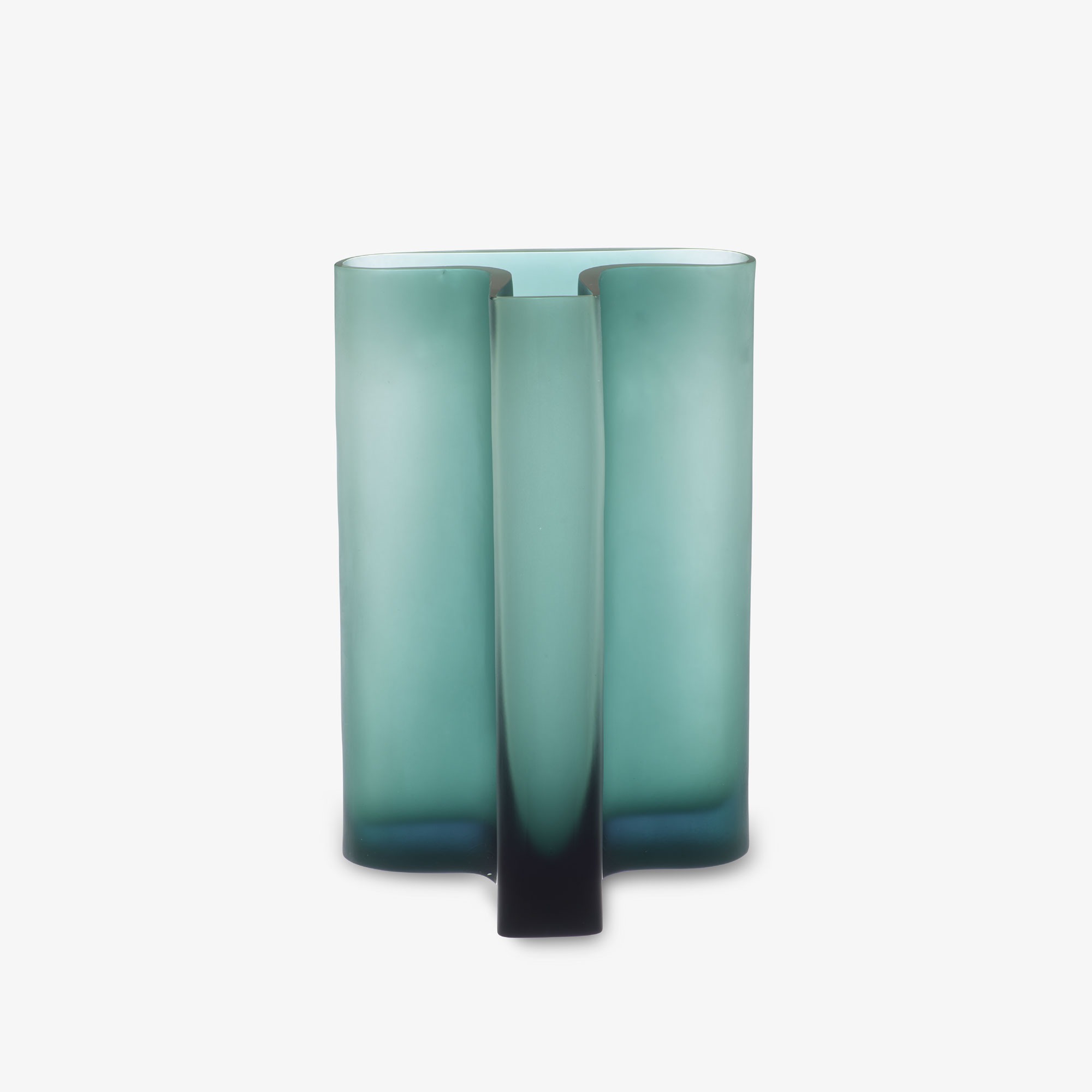 T VASE
