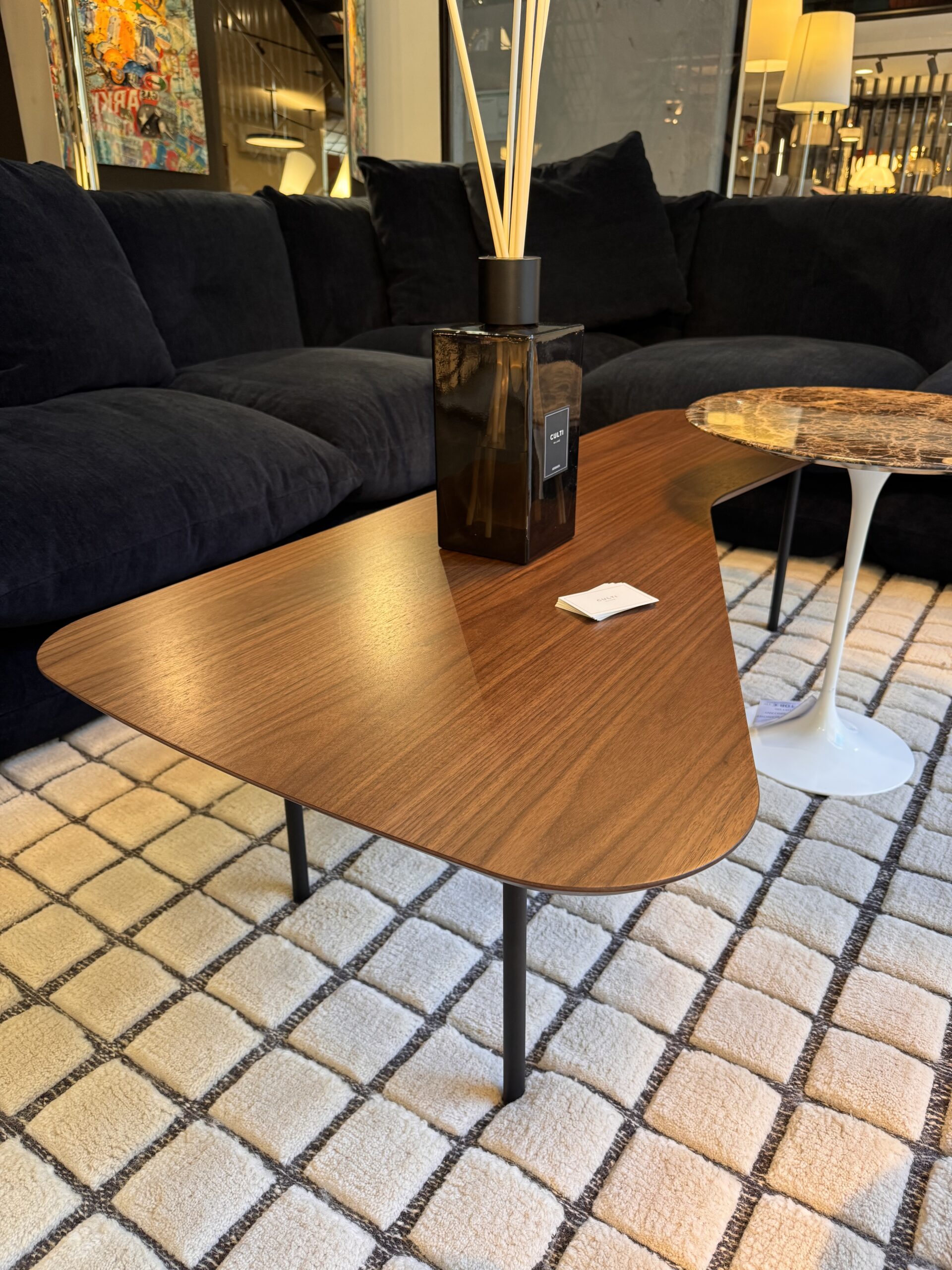TABLE BASSE GIRARD
